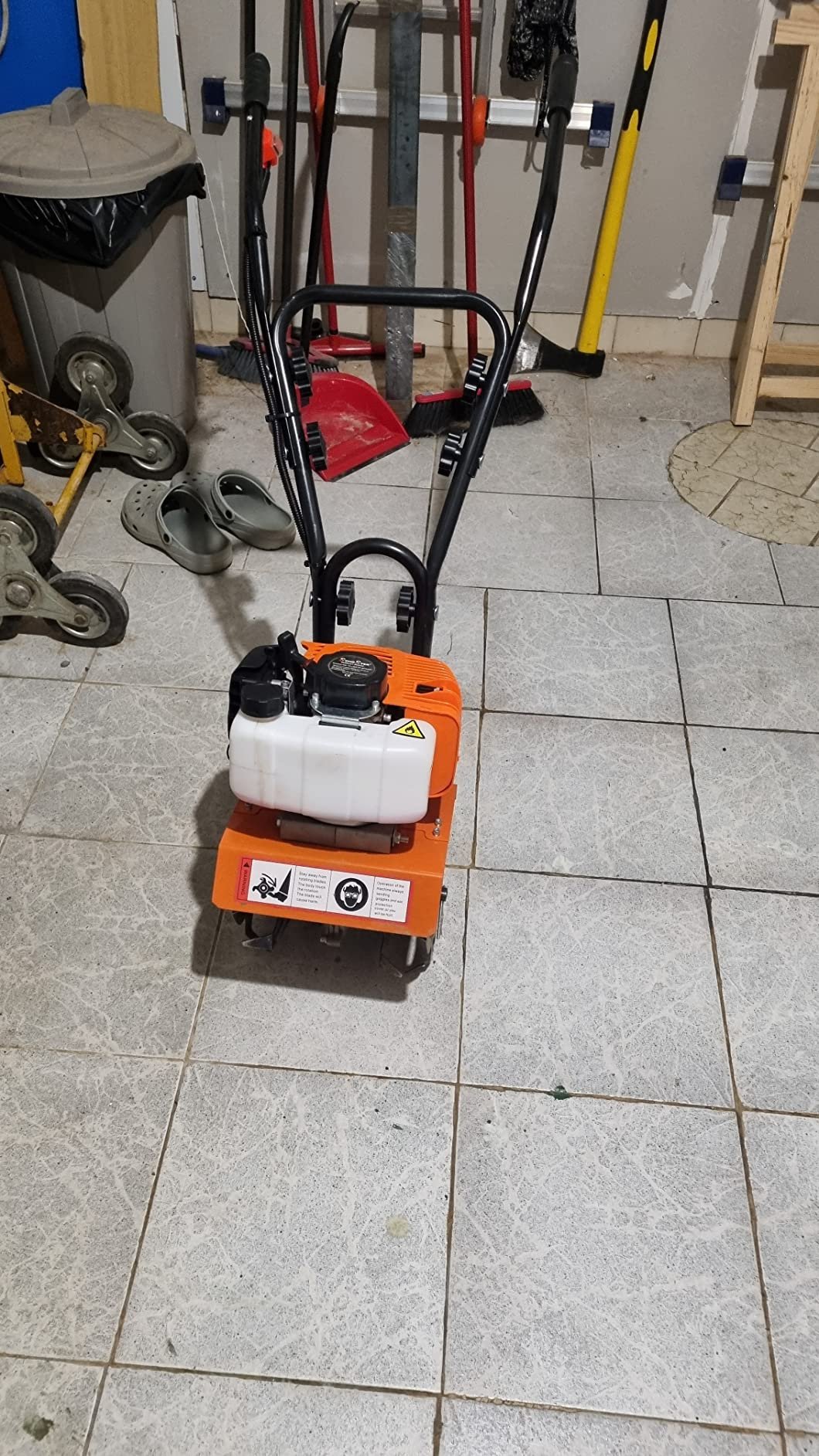 Motozappa al lavoro